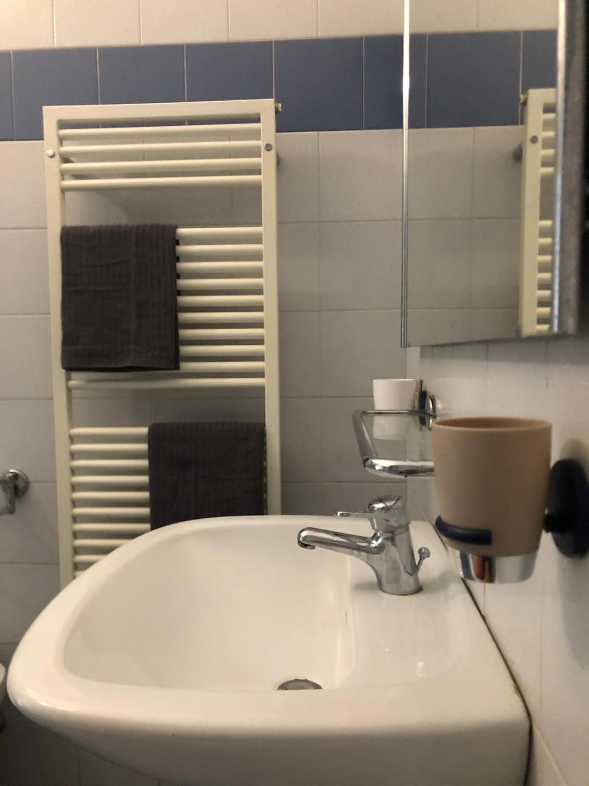 Campus Apartment Turin Bagian luar foto