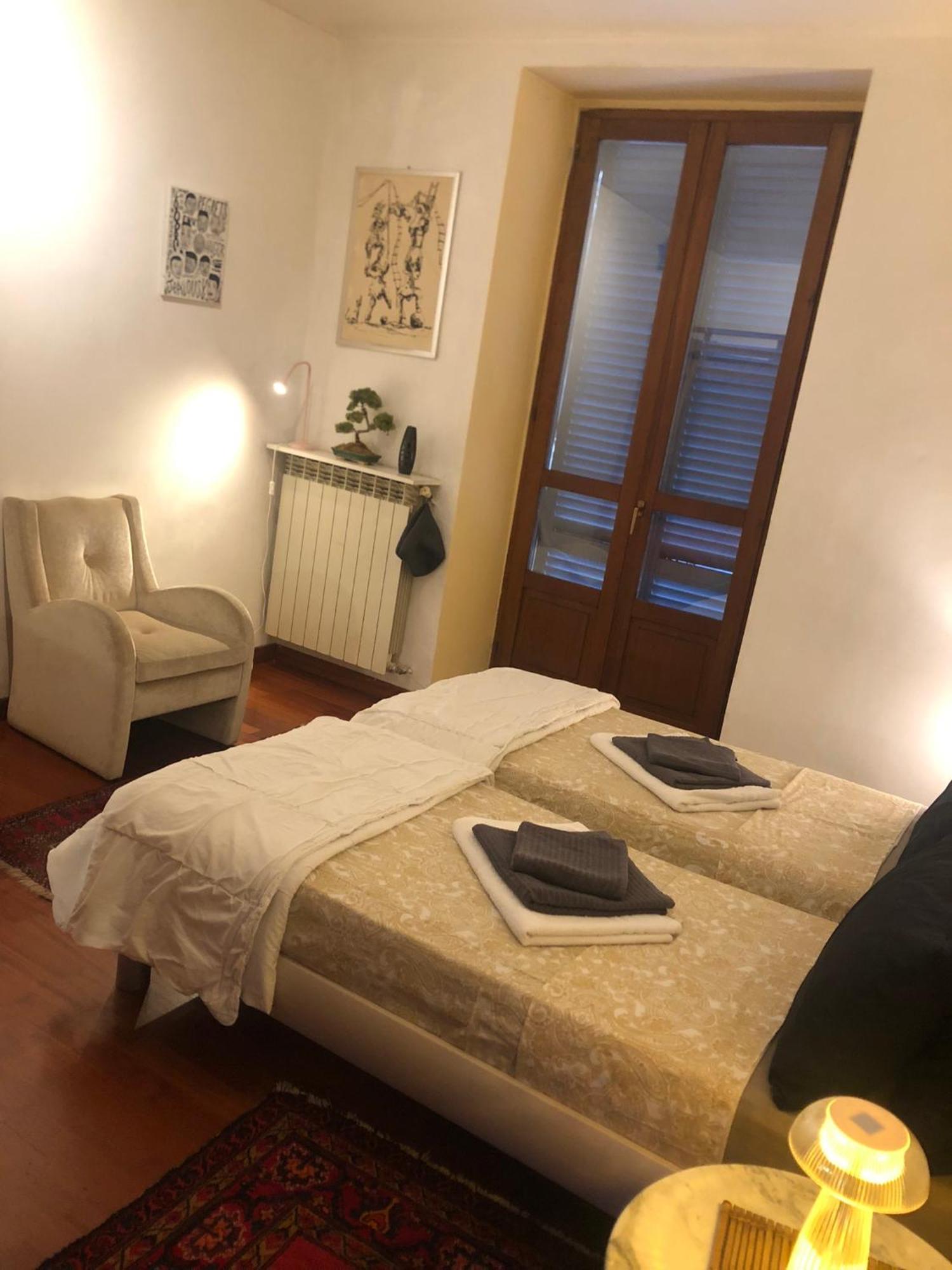 Campus Apartment Turin Bagian luar foto